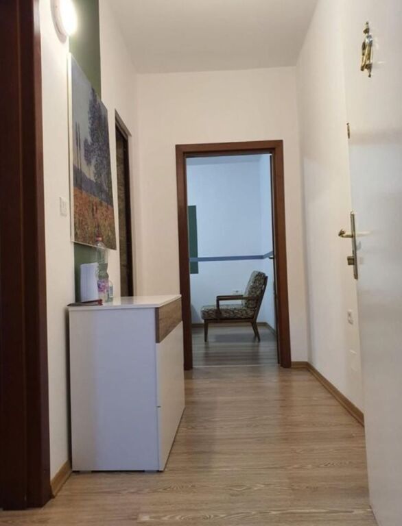 Jepet me qera apartament 1+1