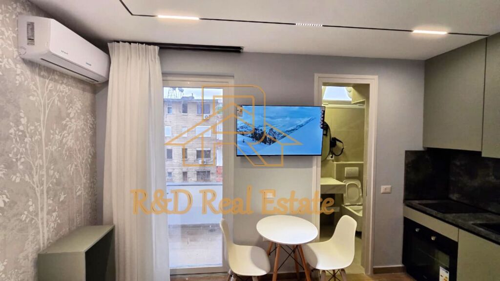 🏢 SHITEN 3 GARSONIERE + LAVANTERI – Mine Peza (përballë Golden Tower)