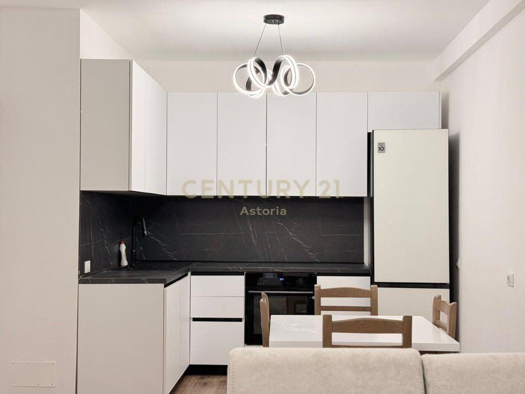 Apartament 1+1 per shitje tek Kompleksi E88, Laprake