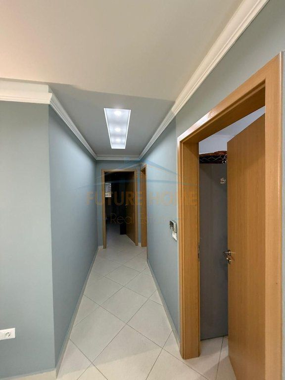 Qira, Apartament 2+1+2+Post Parkimi, Unaza e Re, Tiranë