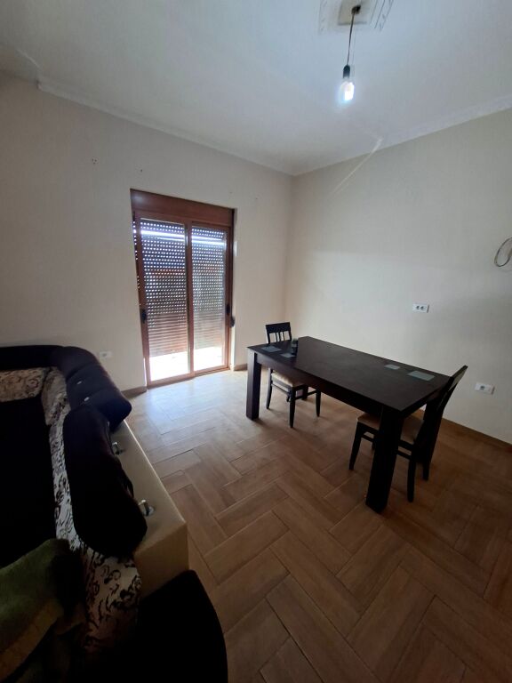 APARTAMENT 3+1+2 ME QIRA KODRA E PRIFTIT