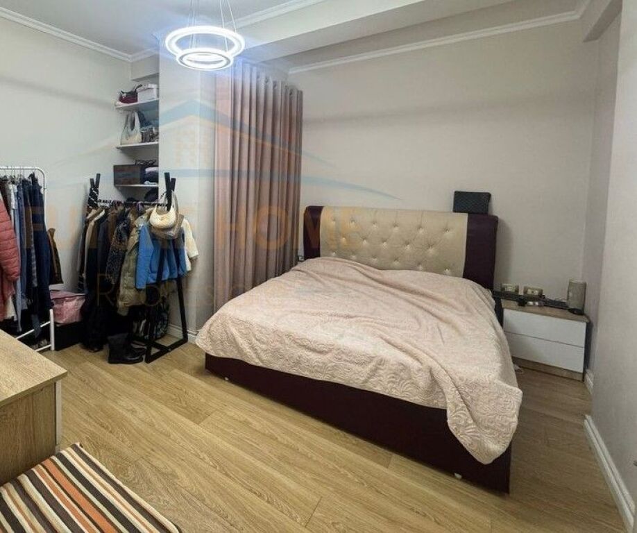 Shitet, Apartament 3+1+2, Kodra e Diellit
