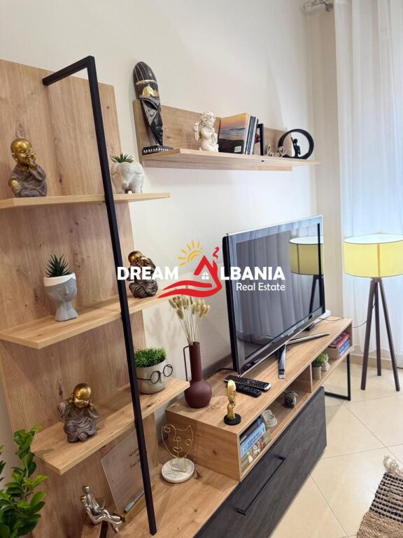 Affittasi appartamento 1+1 in via Kavaja vicino a Deliorgji (ID 42111532)
