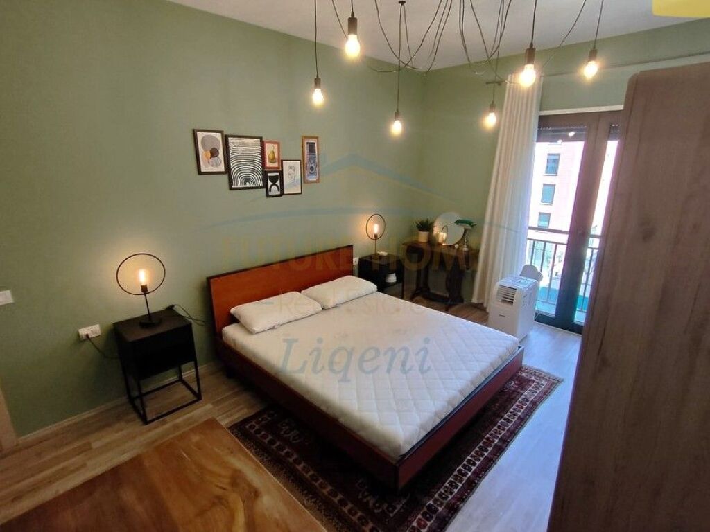 Shitet, Apartament 2+1, Green City, Tirane.
