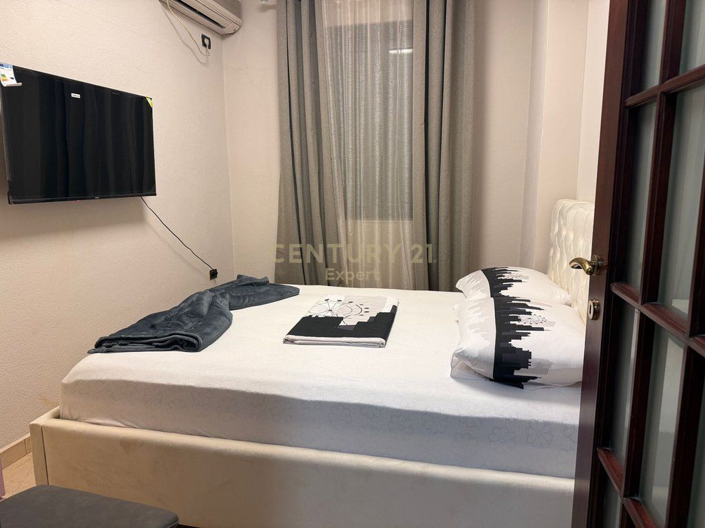 Shesim apartament 2+1 në Rruga e Durrësit, Tirana