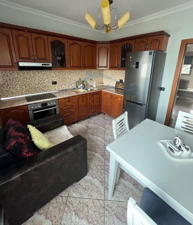 Rent, Apartment 2+1+2, Allias