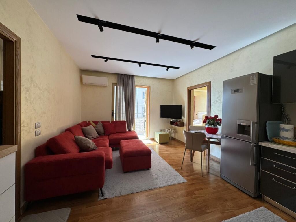 APPARTAMENTO 1+1 IN AFFITTO - LUNGOMARE, VLORE