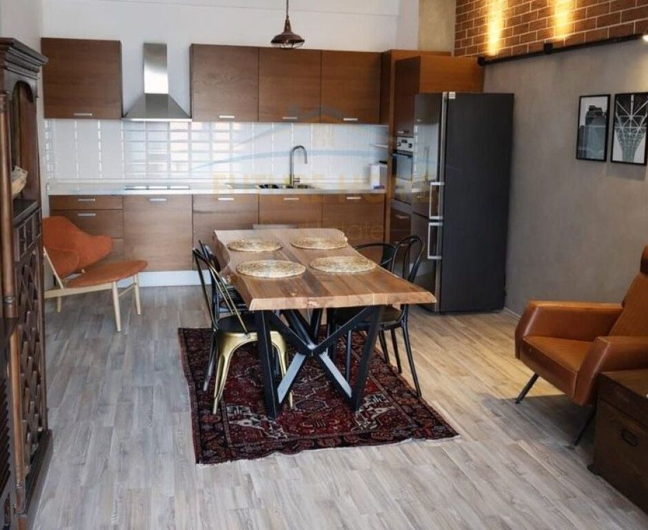 Shitet, Apartament 2+1, Green City, Tirane.