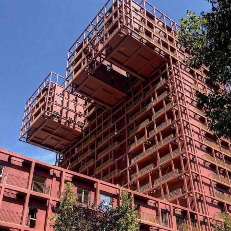 OFFRIAMO UNO SPAZIO PRESSO IL GARDEN BUILDING !