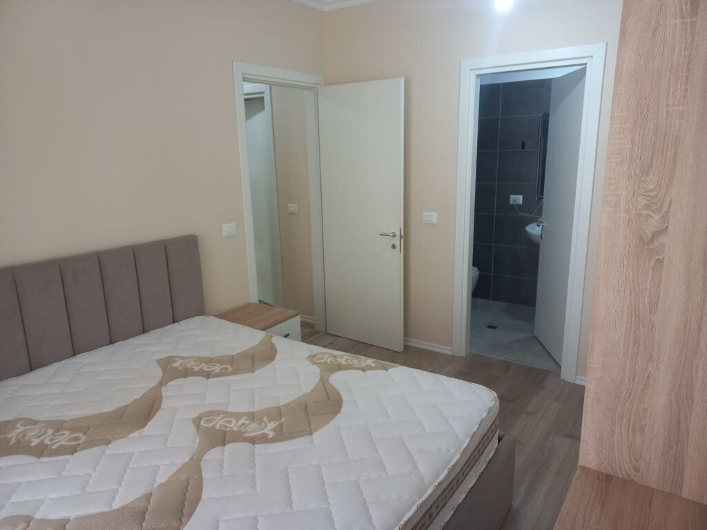 Affittasi 2+1+2 Univers City 500€