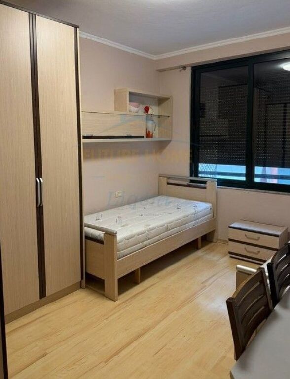 Affitto, Appartamento 2+1+2, 21 Dhjetori, Tirana