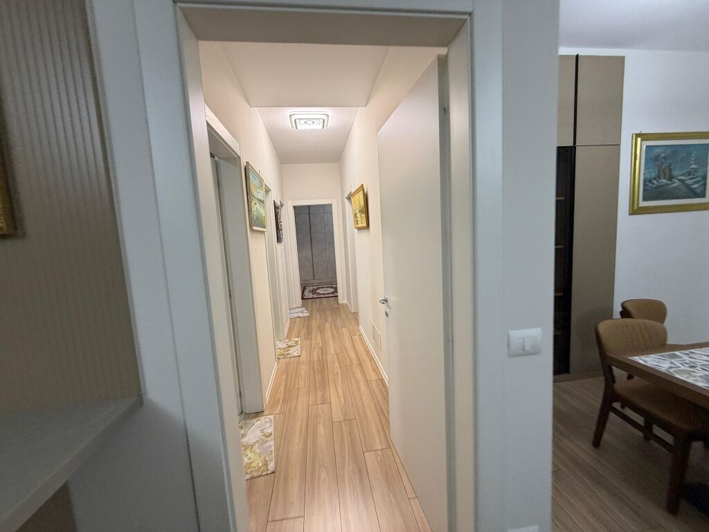 QERA 3+1+2+post parkimi Garden Building,Rruga e Kavajes,Tirane.