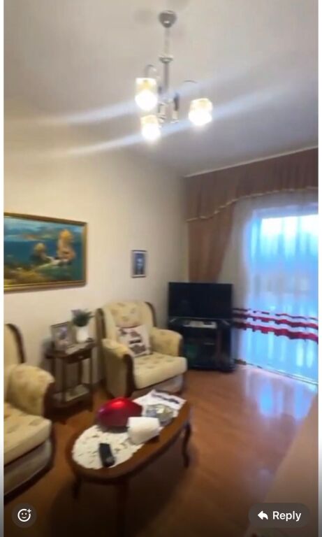 3+1,arredato comune di Parigi vicino al Primo Hotel,600 euro