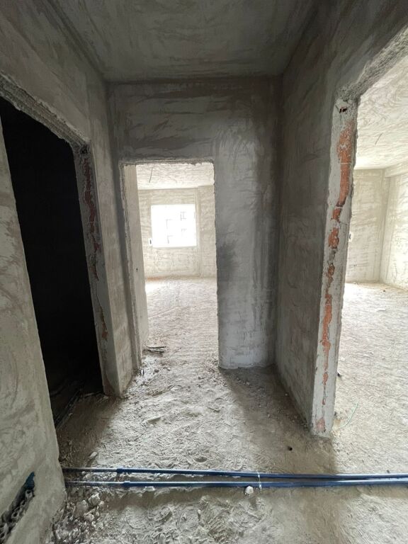 Shitet apartament 1+1 Kamez