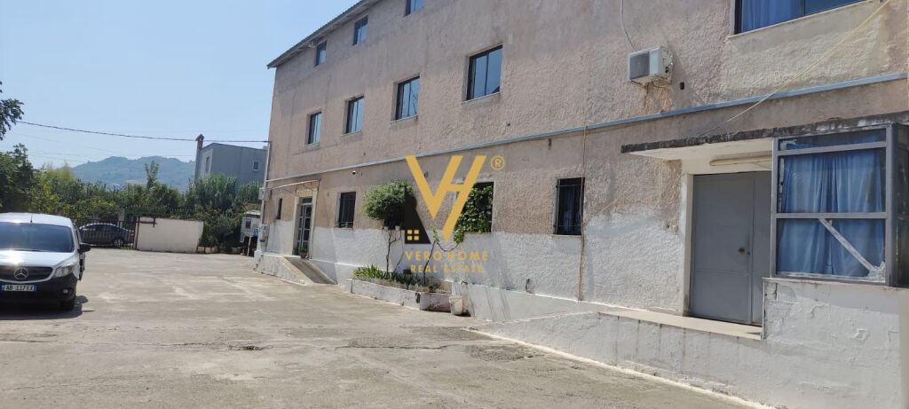 WAREHOUSE 900 M2 FOR RENT IN KOMBINAT 2,850 EURO