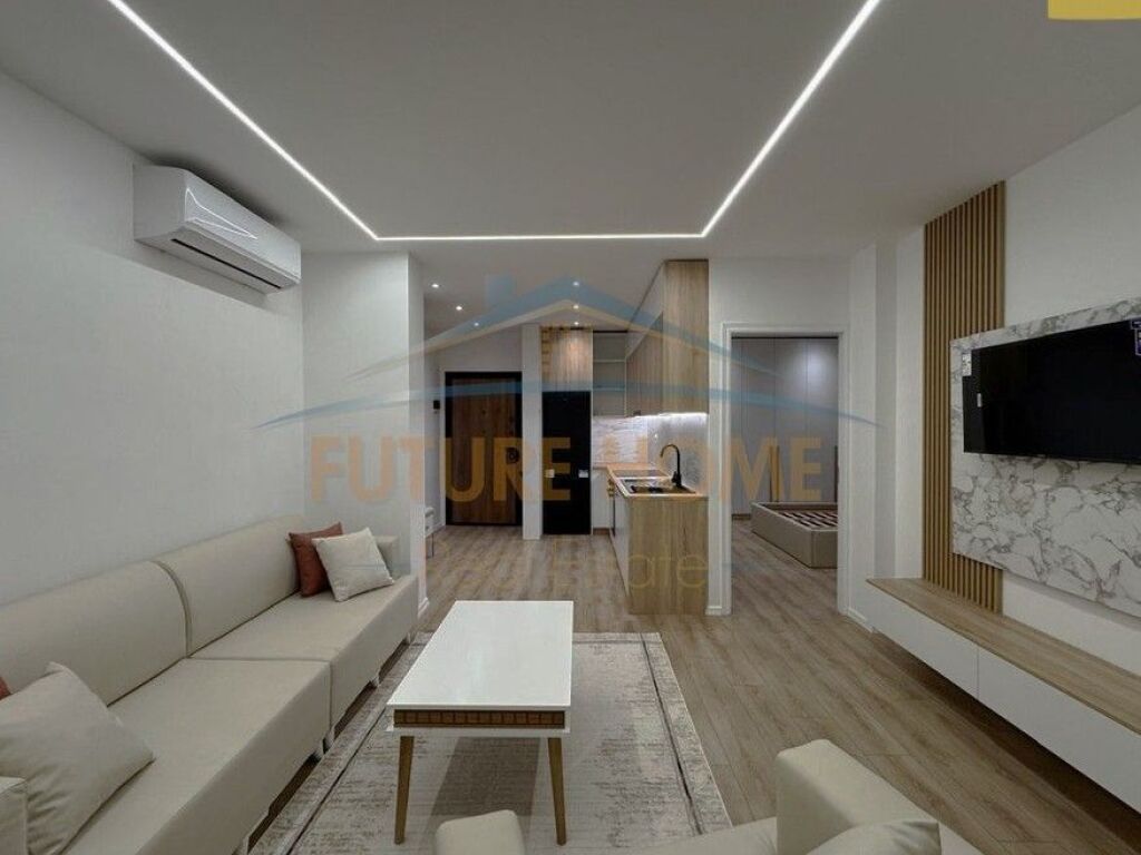 Shitet, Apartament 1+1, Rruga Fortuzi