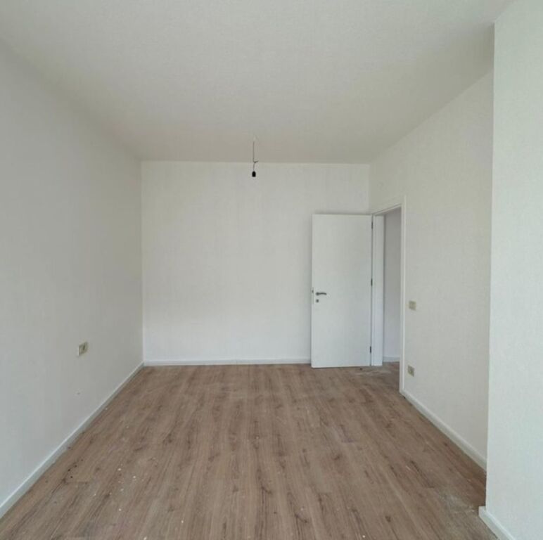 Jepet me qera ambient 1+1