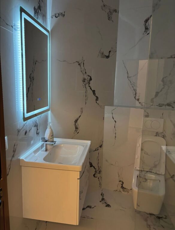 Apartment for Rent at the Botanical Garden