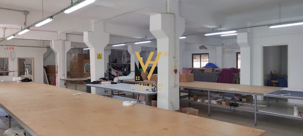 WAREHOUSE 900 M2 FOR RENT IN KOMBINAT 2,850 EURO