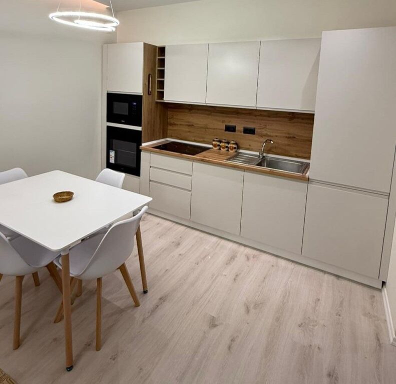 🏡 Apartament 1+1 me Qira – Zona e Liceut (pranë RTSH-së) ✨