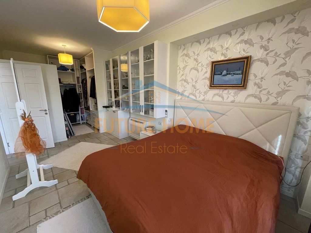 In vendita, Appartamento 1+1, Residenza "Kodra e Diellit 1", Tirana.