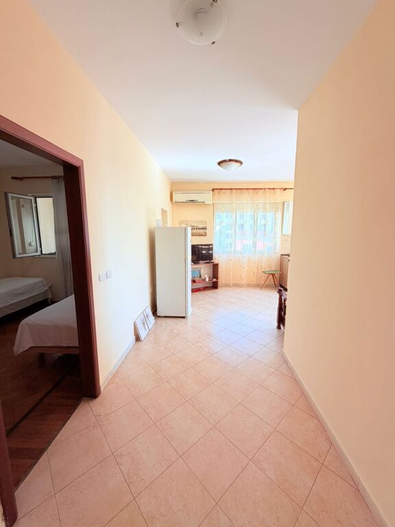 JEPET ME QERA APARTAMENT 2+1 PRANE SHKOLLES EFTALI KOCI, DURRES