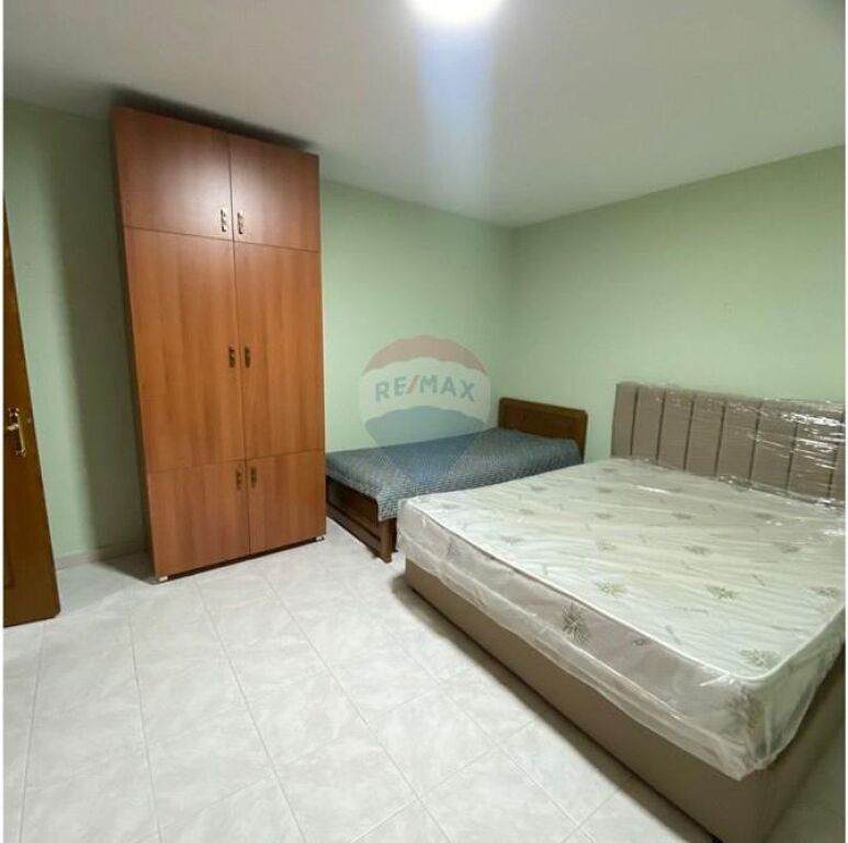 Apartament - Për Qira - Shkolla e Baletit, Tiranë
