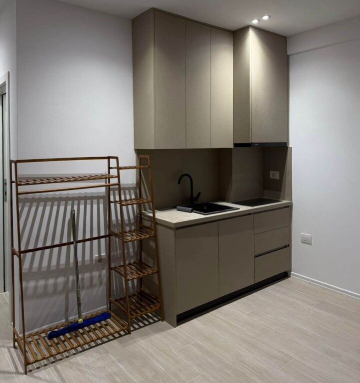 Garsoniere me Qira – Rruga 5 Maji (mbrapa Concord Center) ✨