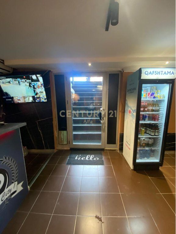 Shitet Biznes Sheshi Wilson . 45,000 €