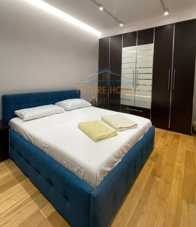 Rent, Apartment 2+1+2+Parking Space, Bardhyl Street, Tirana.