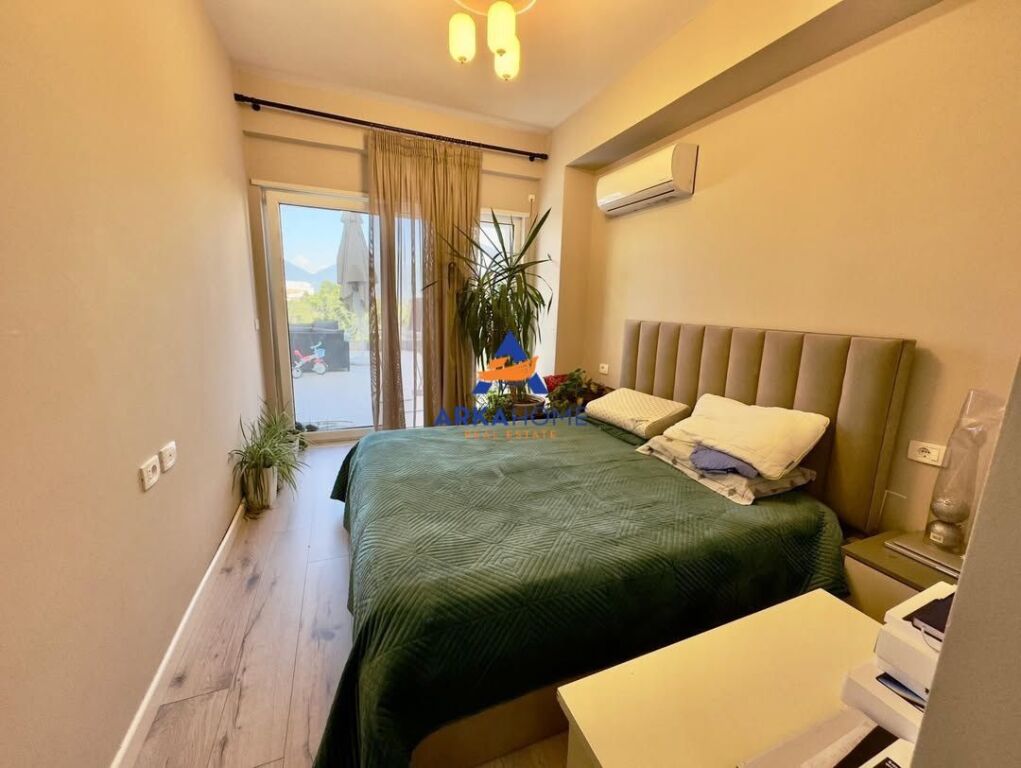 SHITET TRIPLEX " KODRA E DIELLIT 2 " 335.000 EURO