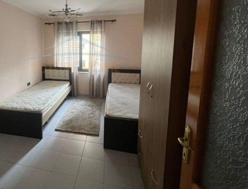 Affitto, Appartamento 2+1, Nuovo Mercato, Tirana.