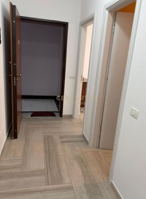 Jepet me qera apartament 2+1+2