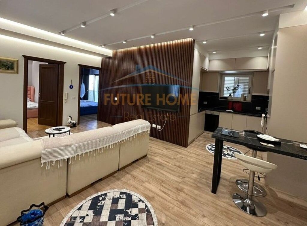 Rent, Apartment 2+1+2+Parking Space, Bardhyl Street, Tirana.