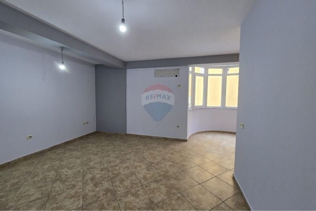 Apartament 2+1+2 per shitje Eleonora