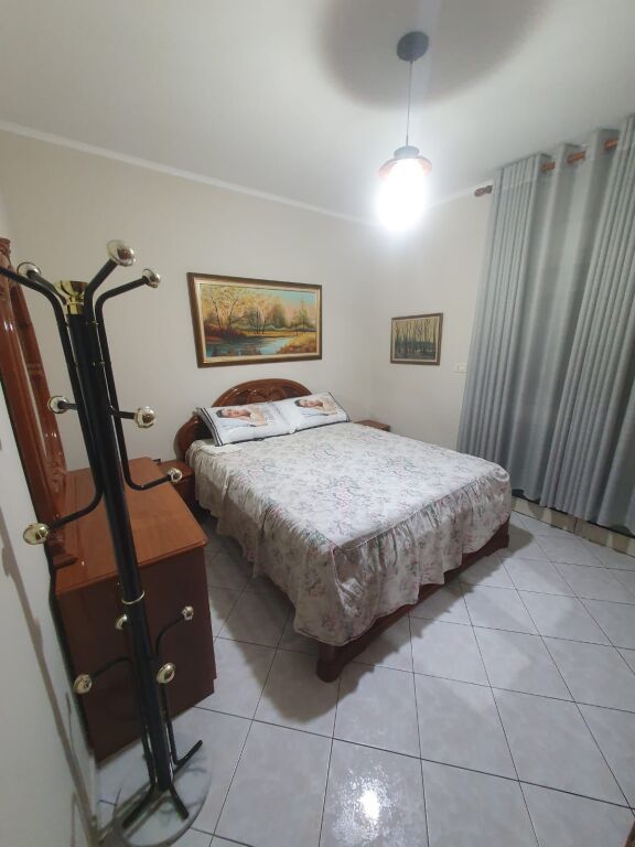 Affittasi 2+2 arredato al 2° piano villa NE bŕyll 500 eu