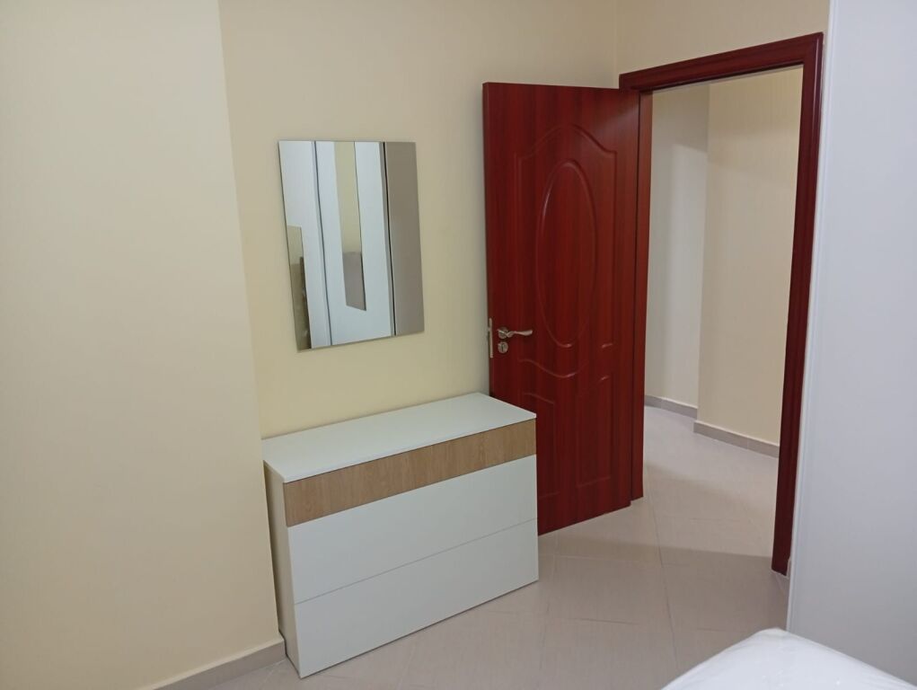 JEPET ME QIRA, APARTAMENT 2+1+2= POST PARKIMI, ASTIR