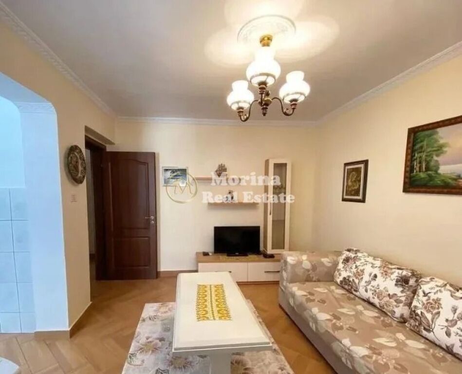 Rent | Apartment 1 + 1 | Mine Peza Street | 550 €/month