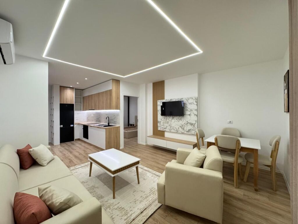 🏡 Shitet Apartament 1+1 – Fortuzi