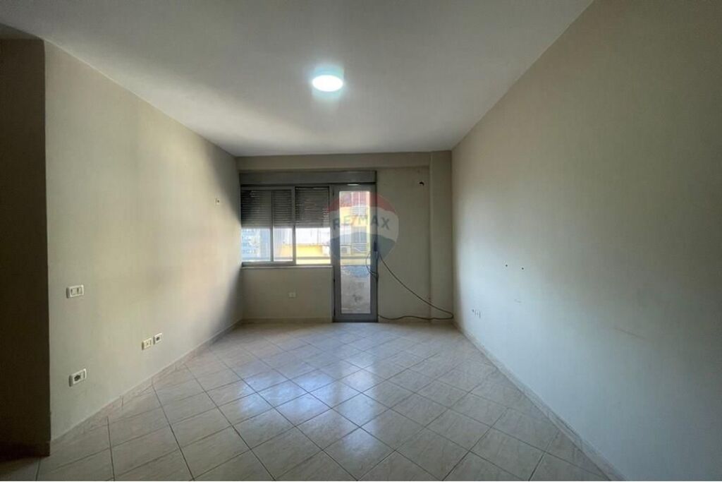 *2+1 VACANT FOR RENT -KAVAJË ROAD*