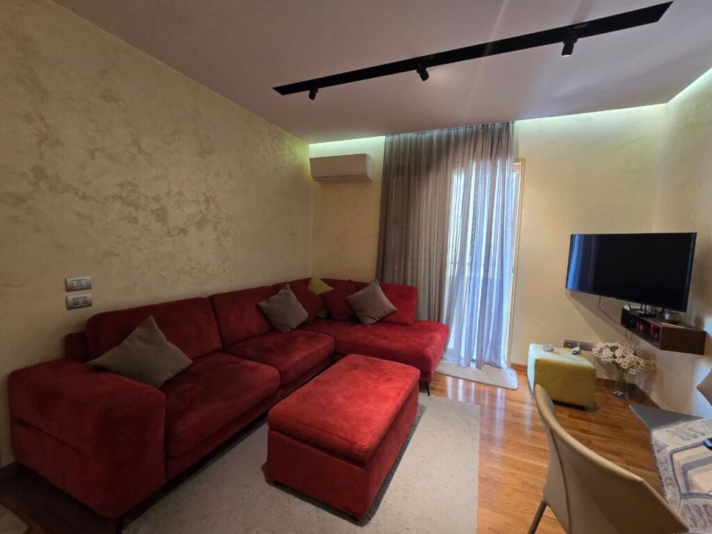 APPARTAMENTO 1+1 IN AFFITTO - LUNGOMARE, VLORE