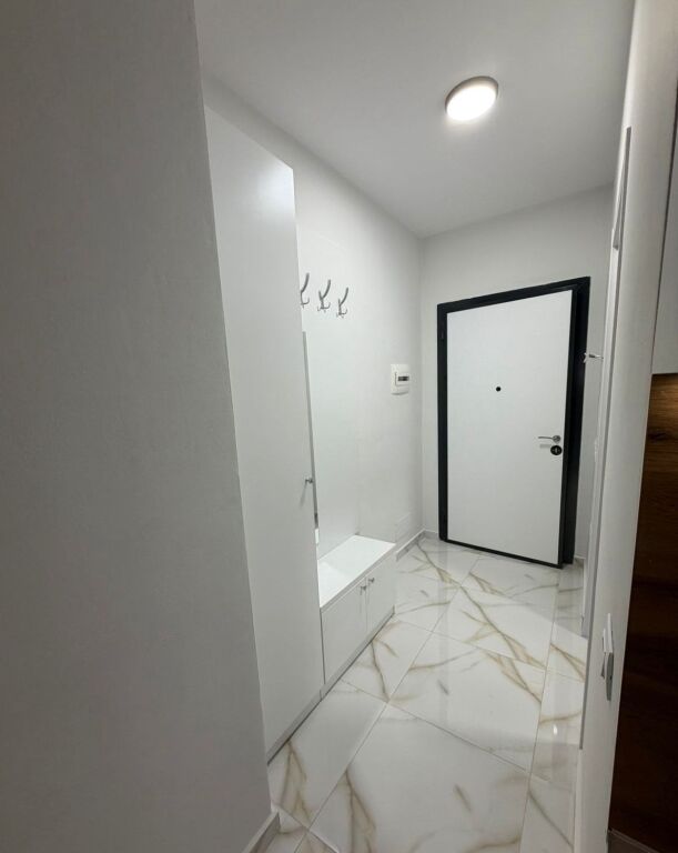 Studio apartment for rent, Dritan Hoxha street near Kupola (Aura building) 420 thousand lek