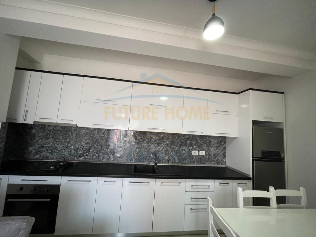 Qera, Apartament 1+1+Post Parkimi, Sima Com