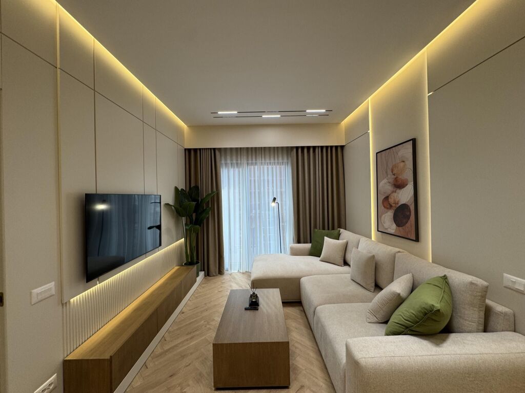 APARTAMENT MODERN PËR QIRA GARDEN BUILDING Rruga e Kavajes !