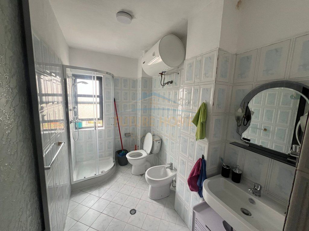 Qera, Apartament 2+1, Pazari i Ri, Tiranë.
