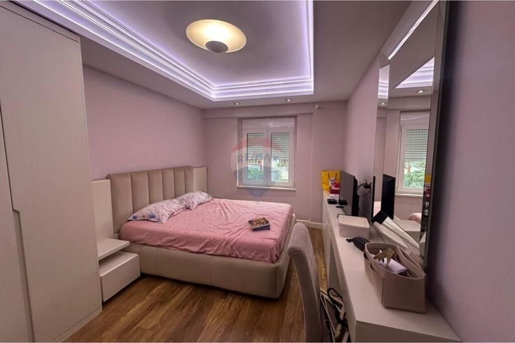 2+1 Apartment for sale in the Center of Tirana