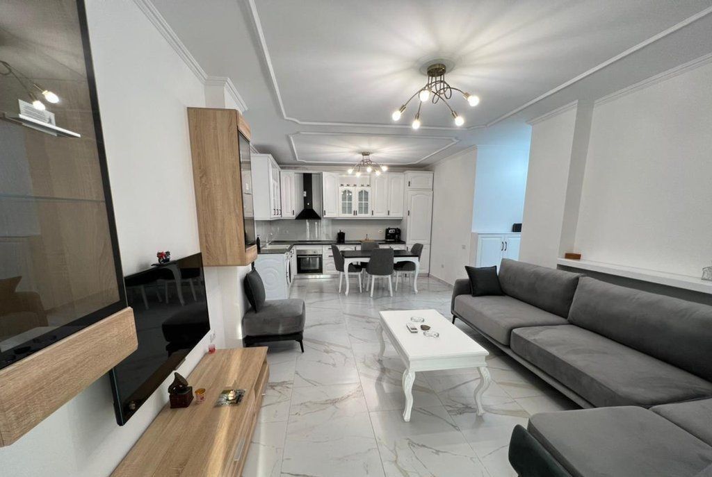 Appartamento 2+1 in affitto, vicino a piazza Willson.