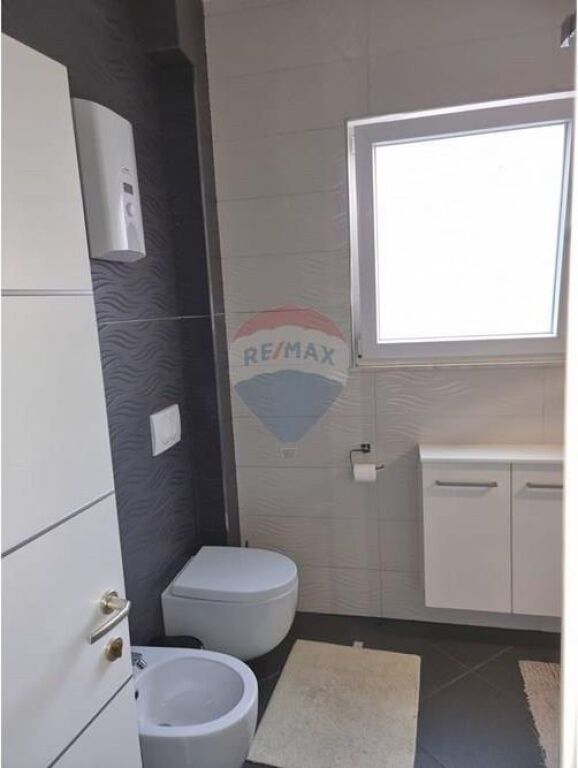 Apartament - Për Qira - Siri Kodra, Tiranë