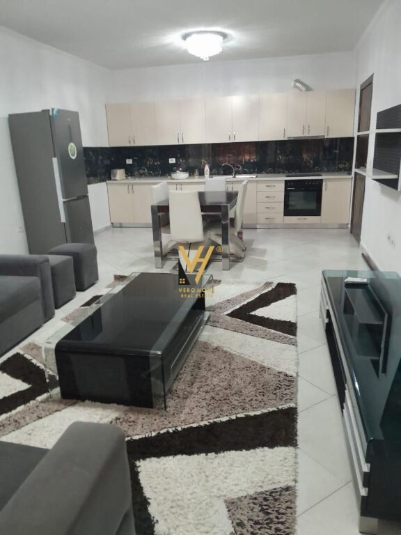 JEPET APARTAMENT 2+1+BLK ME QIRA NE YZBERISHT 50.000 LEKE