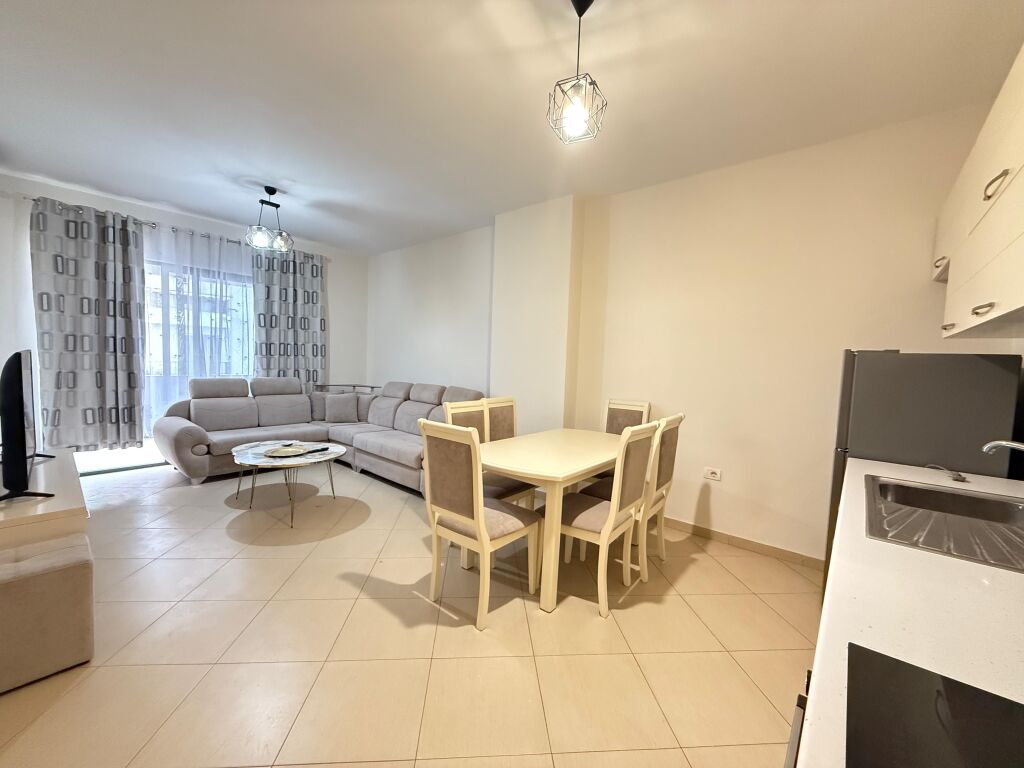 Affittiamo appartamento 1+1 a Yzberisht!